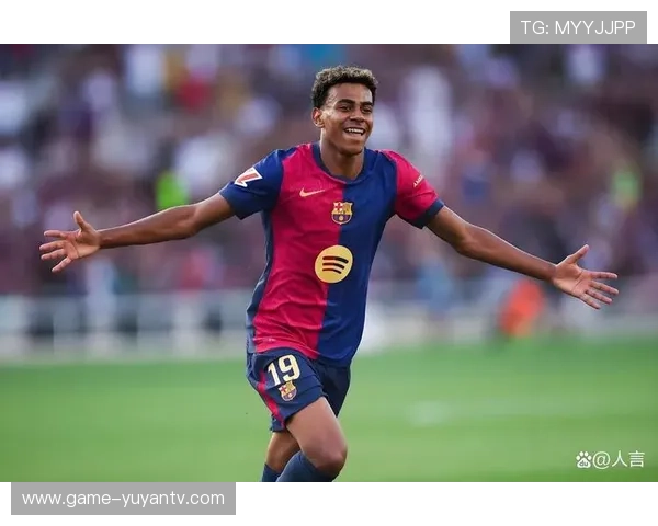 足球球星频繁光顾夜店引发热议网友猜测是否影响职业生涯